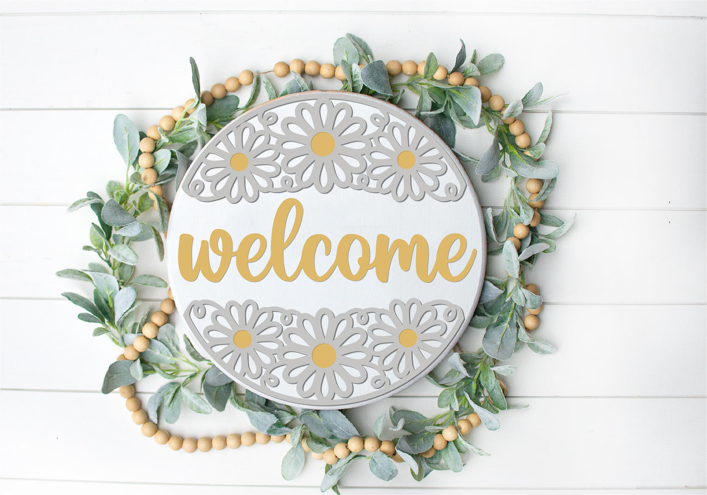 Daisy chain Welcome sign