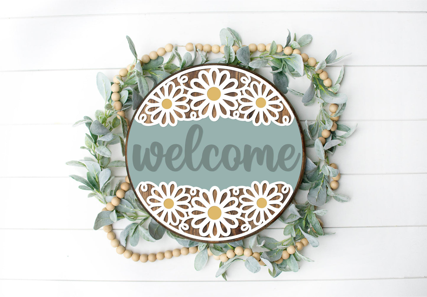 Daisy chain Welcome sign